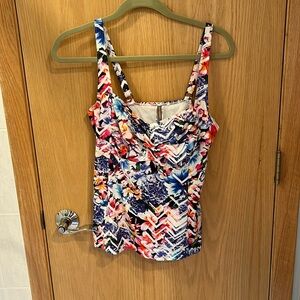 SUN-SEEKERS TANKINI NWOT